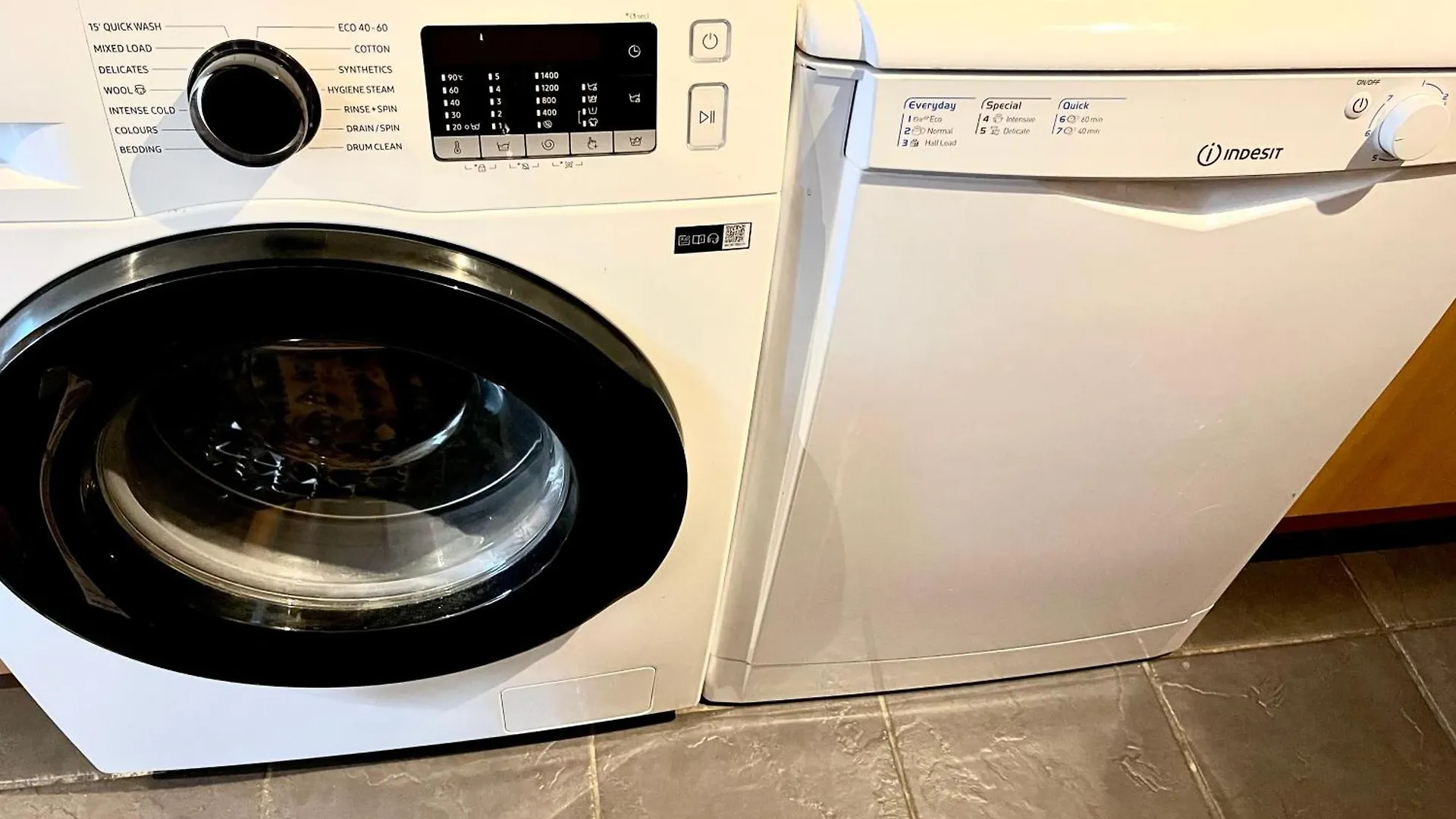 Casa Di Qeis A Double Bedroom Ground Floor Flat With Free Parking 캠브리지 0*,
